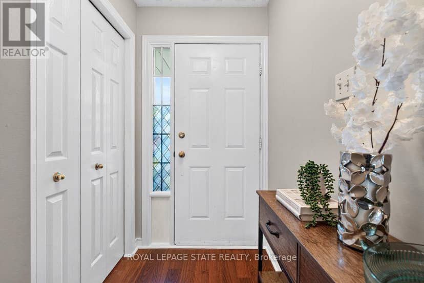 11 - 44 Frances Avenue — photo 10 of 40
