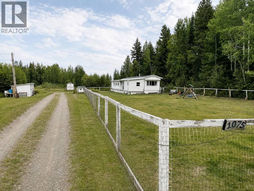 1075 FALCON ROAD, Quesnel, photo 2