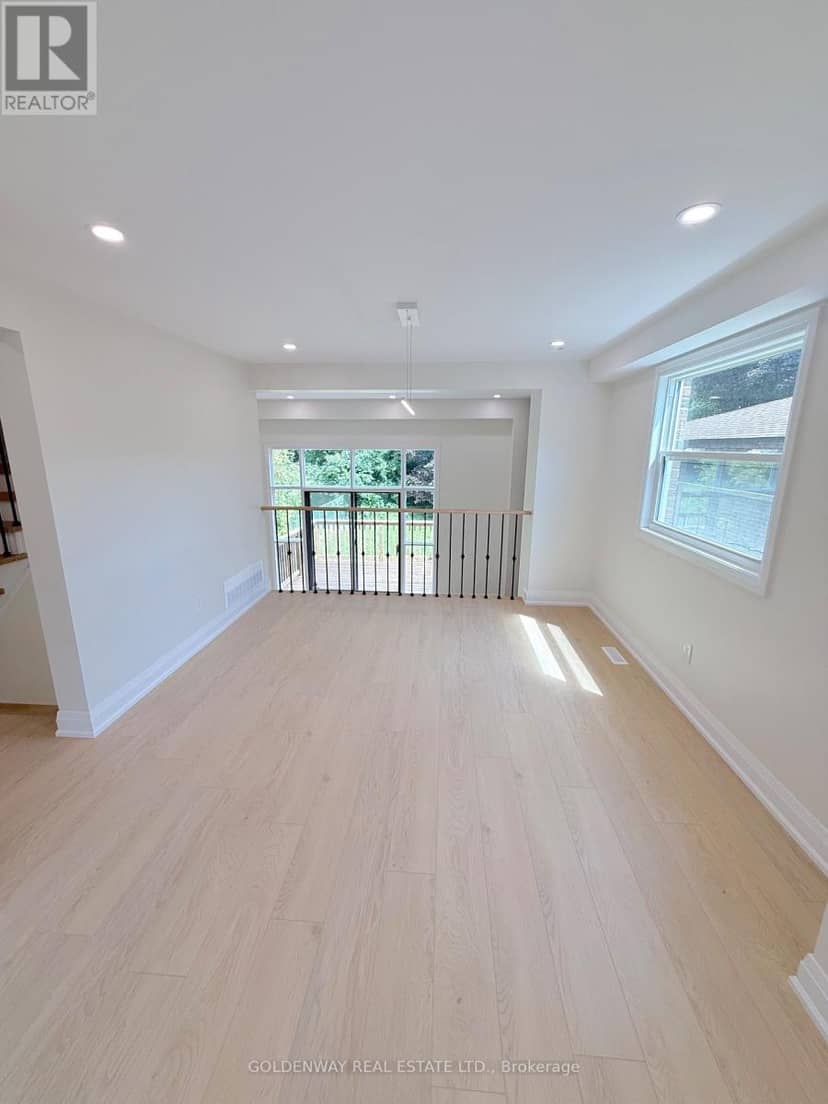 114 Loganberry Crescent — photo 8 of 28