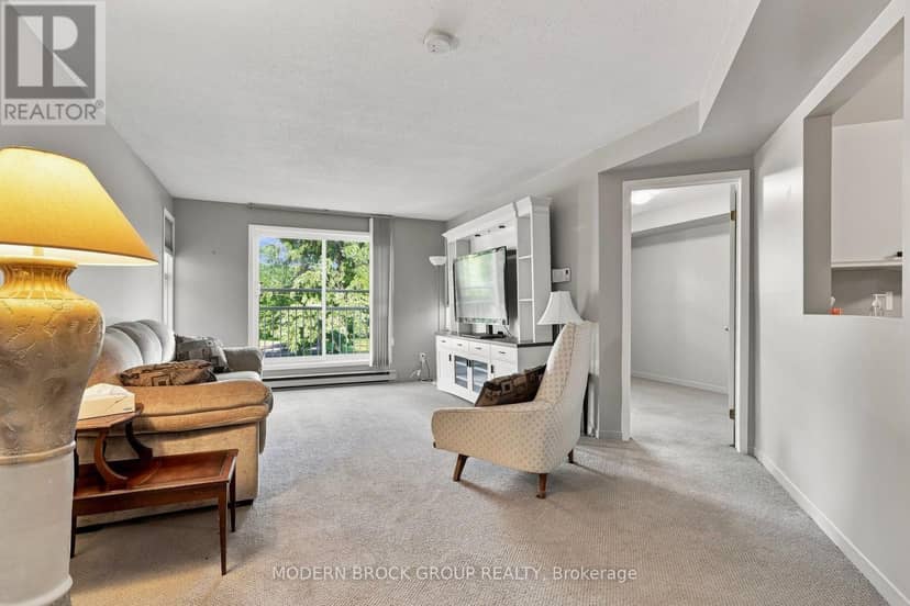 201 - 274 Ormond Street — photo 12 of 37