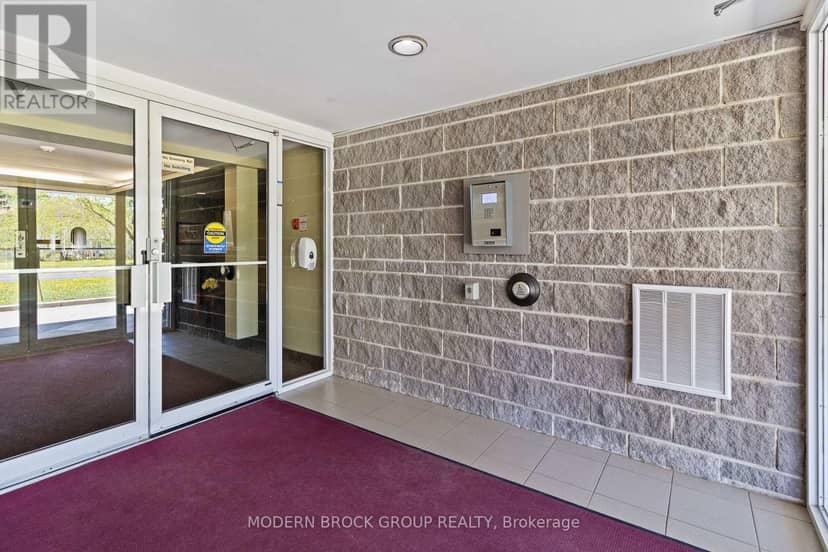 201 - 274 Ormond Street — photo 33 of 37