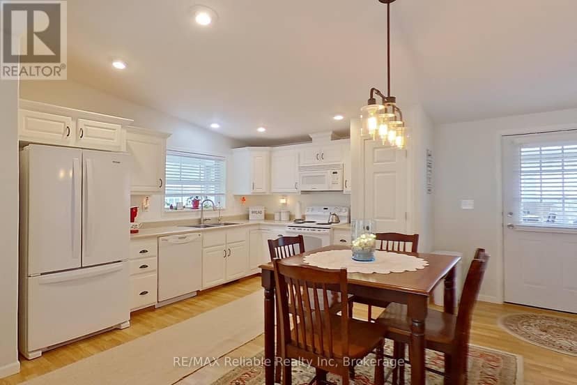 52 Cherokee Lane — photo 13 of 40