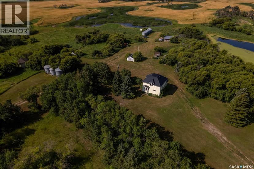 Bomberak Acreage — photo 12 of 40
