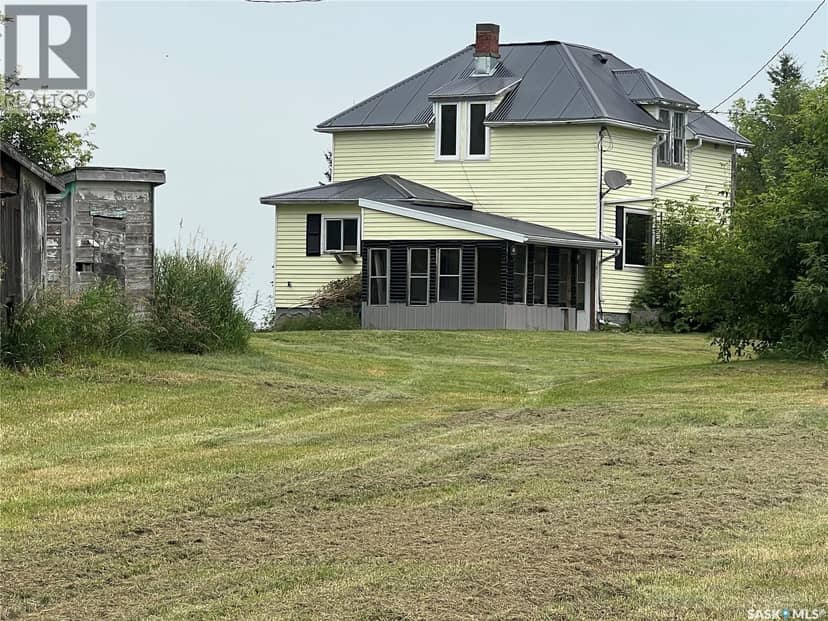 Bomberak Acreage — photo 7 of 40