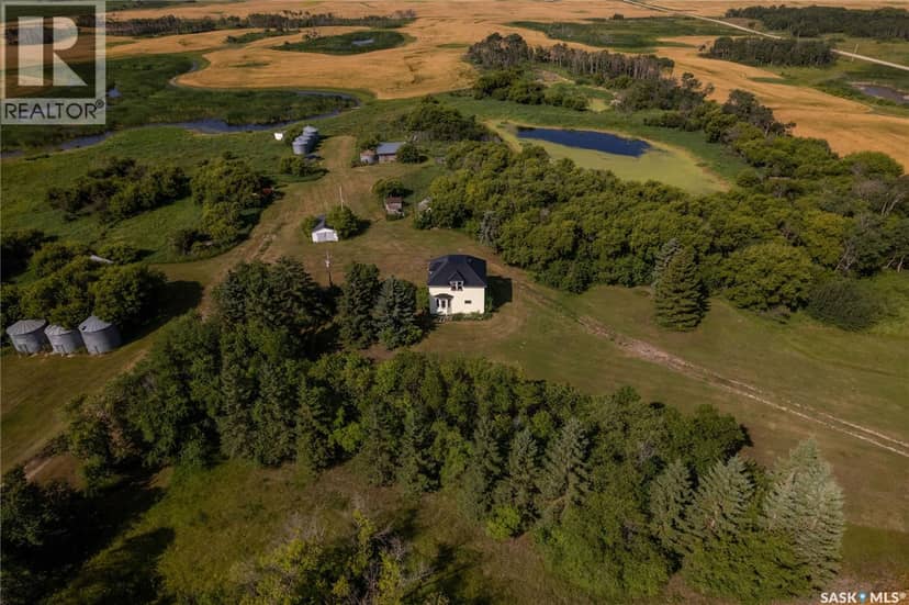Bomberak Acreage — photo 13 of 40
