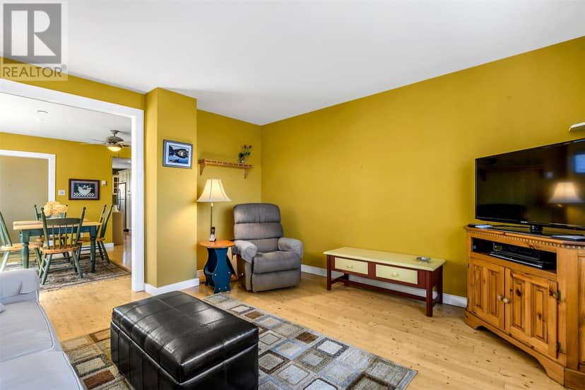19 Water Street, Trinity, photo 7