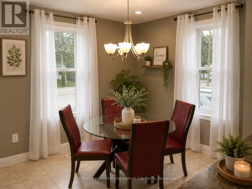 43 Maddison Street E — photo 11 of 35