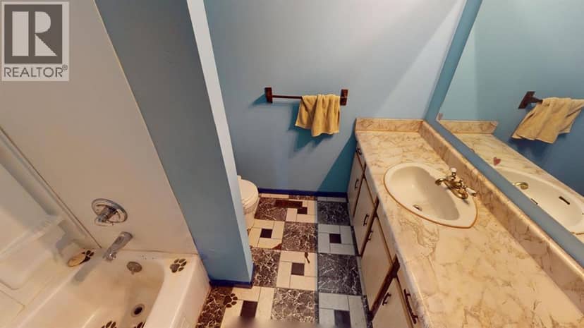 307 8 Avenue — photo 9 of 21
