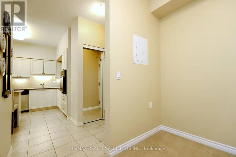 809 - 810 Scollard Court, Mississauga, photo 6