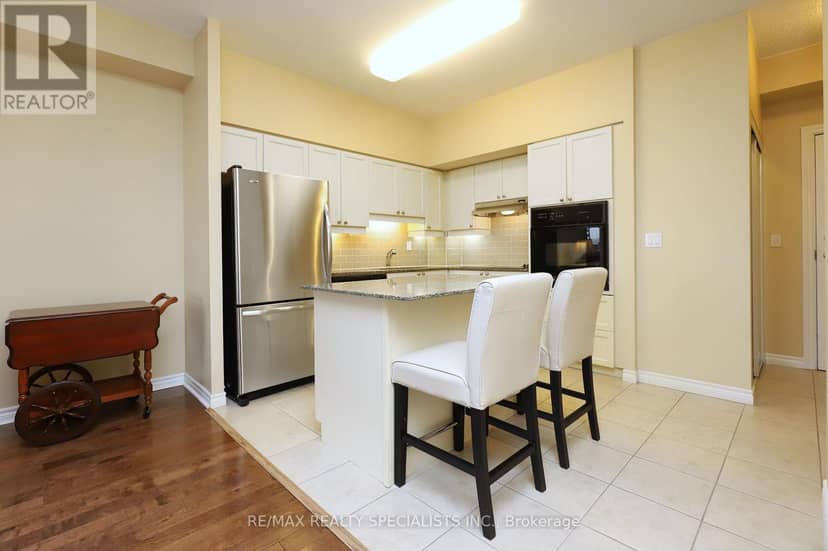 809 - 810 Scollard Court, Mississauga, photo 7