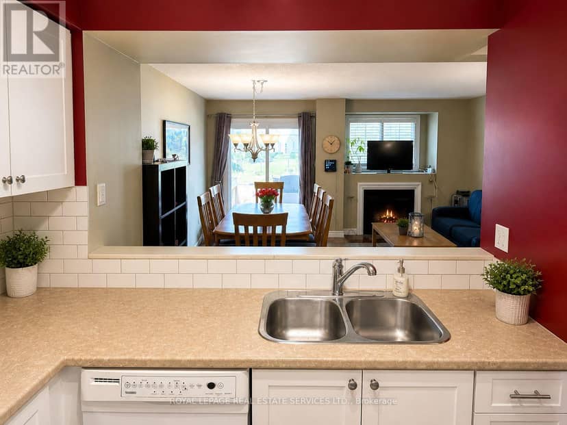 35 - 2920 Headon Forest Drive — photo 6 of 24