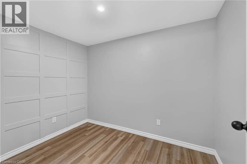 66 SUMMERCREST Drive Unit# 3 — photo 21 of 26