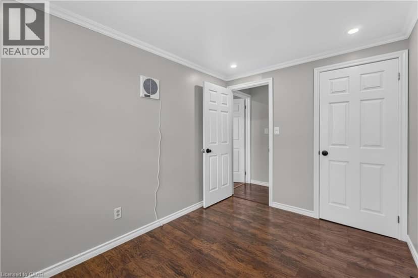 66 SUMMERCREST Drive Unit# 3 — photo 15 of 26