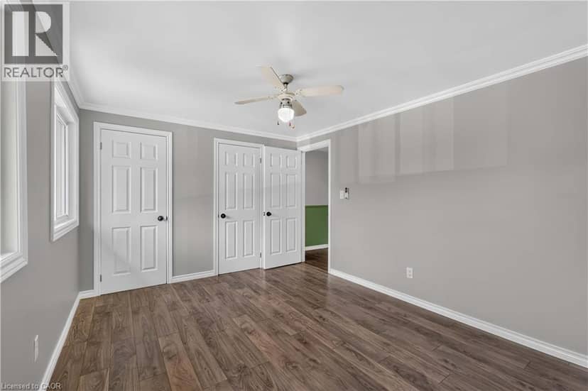 66 SUMMERCREST Drive Unit# 3 — photo 11 of 26
