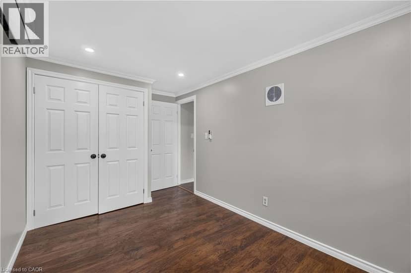 66 SUMMERCREST Drive Unit# 3 — photo 17 of 26