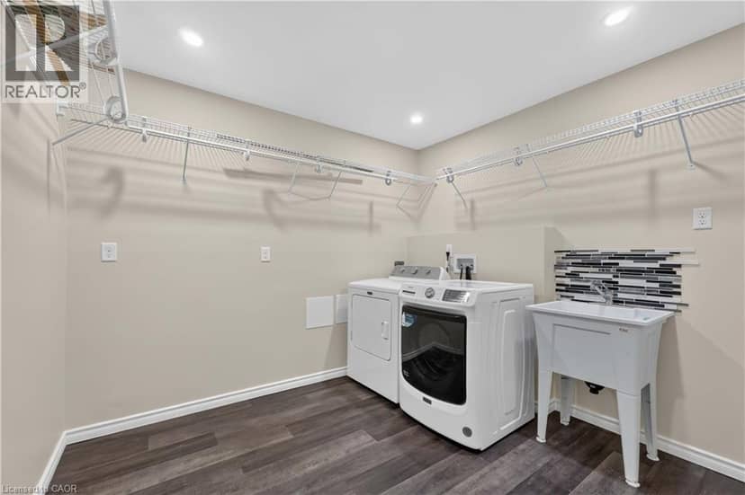 66 SUMMERCREST Drive Unit# 3 — photo 24 of 26