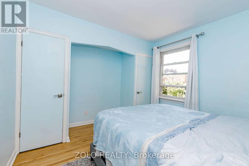 236 Parkdale Avenue S — photo 19 of 40