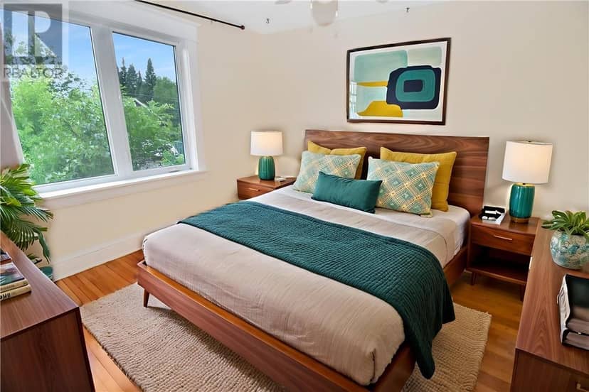 320 Nelson Street — photo 21 of 40
