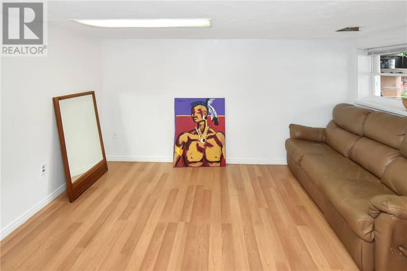 320 Nelson Street — photo 30 of 40