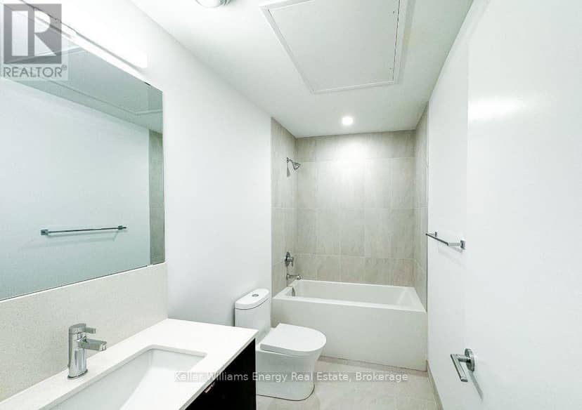 810 - 1606 Charles Street, Whitby, photo 8