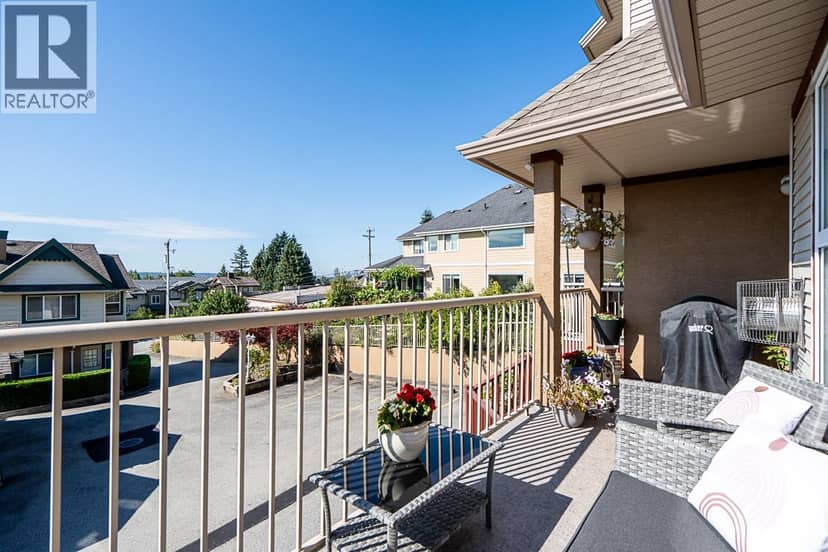 2 1130 Hachey Avenue, Coquitlam, photo 4