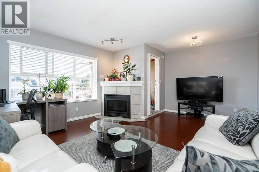 2 1130 Hachey Avenue, Coquitlam, photo 5