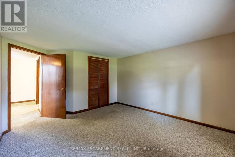 1032 Main Street — photo 23 of 26