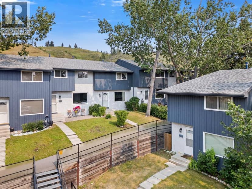 24, 800 Bowcroft Place, Cochrane, photo 2
