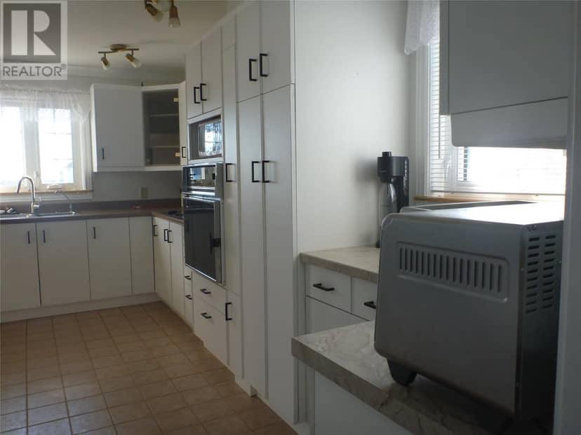 221 Marine Drive — photo 20 of 40