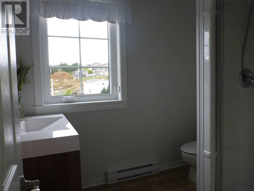 221 Marine Drive — photo 26 of 40