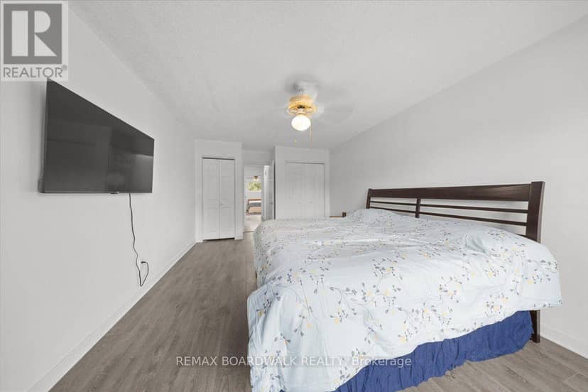 1864 Lenester Avenue W — photo 20 of 40