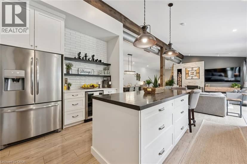 647 BRANT-WATERLOO Road — photo 15 of 40