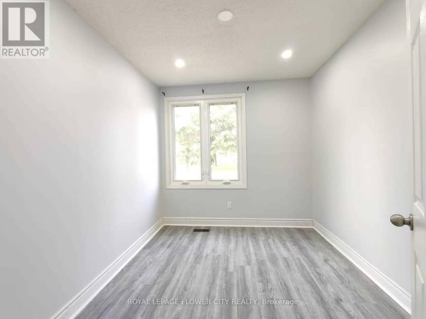 49 McCrae Drive — photo 7 of 14