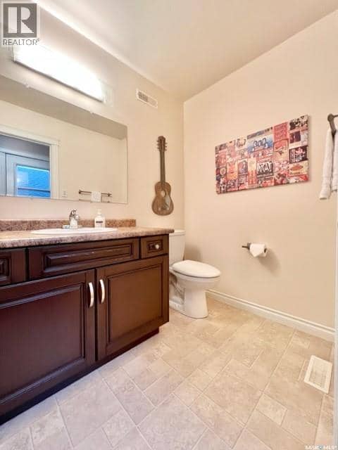1516 Edward AVENUE — photo 15 of 31