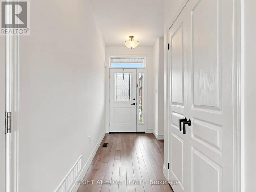 22 Sparrow Crescent — photo 19 of 40