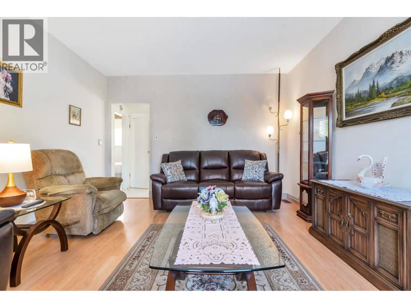 2560 ADANAC STREET, Vancouver, photo 5