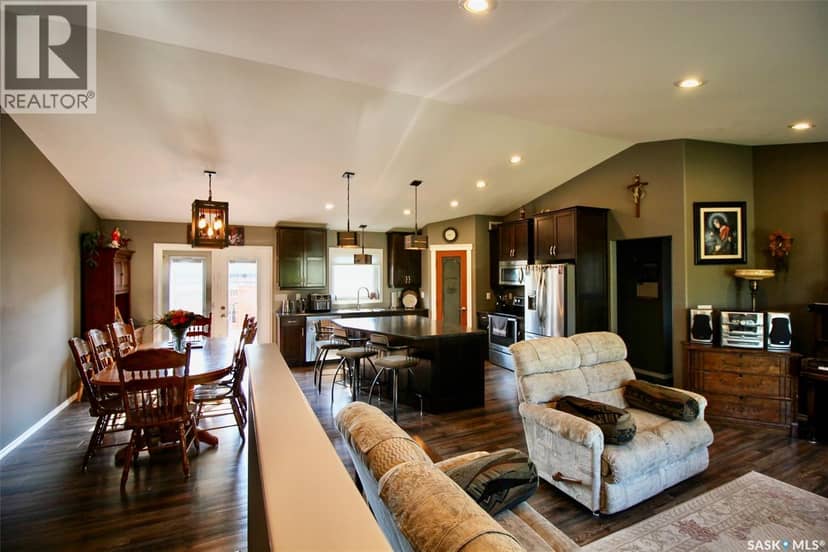 300 7th STREET, Vonda, photo 8