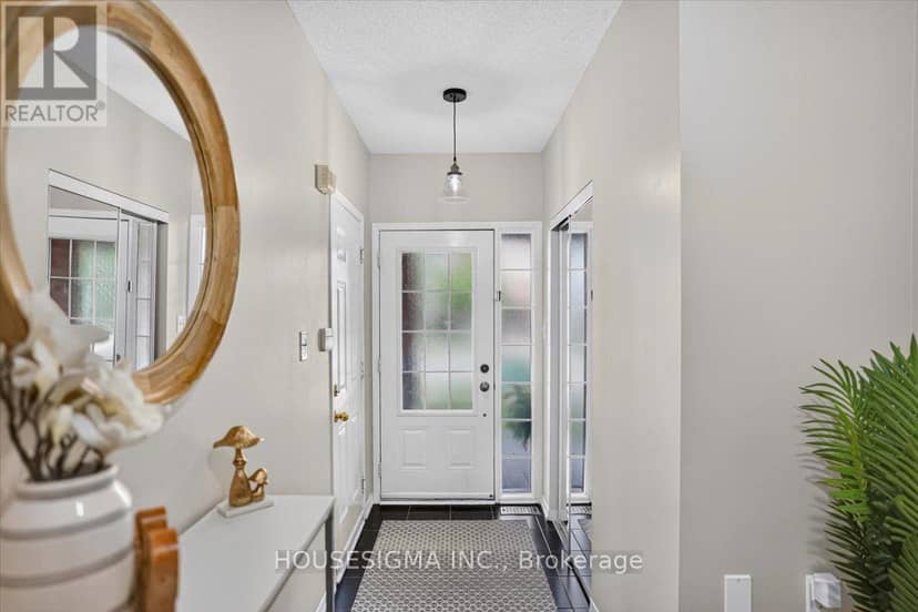 26 Linnell Street, Ajax, photo 3