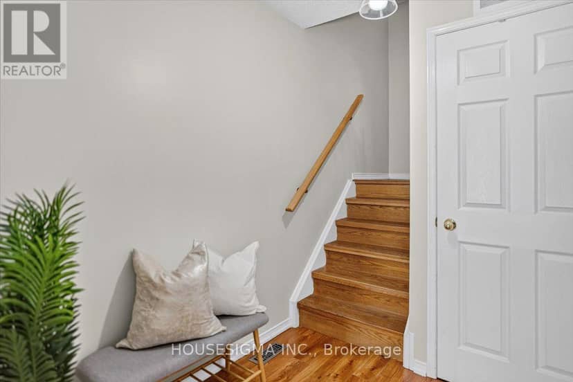 26 Linnell Street, Ajax, photo 4
