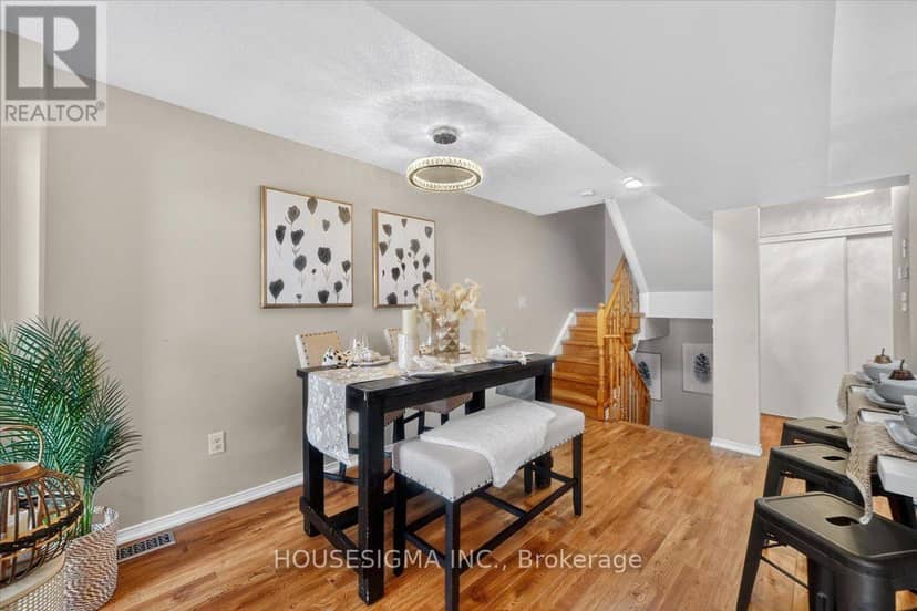 26 Linnell Street, Ajax, photo 8