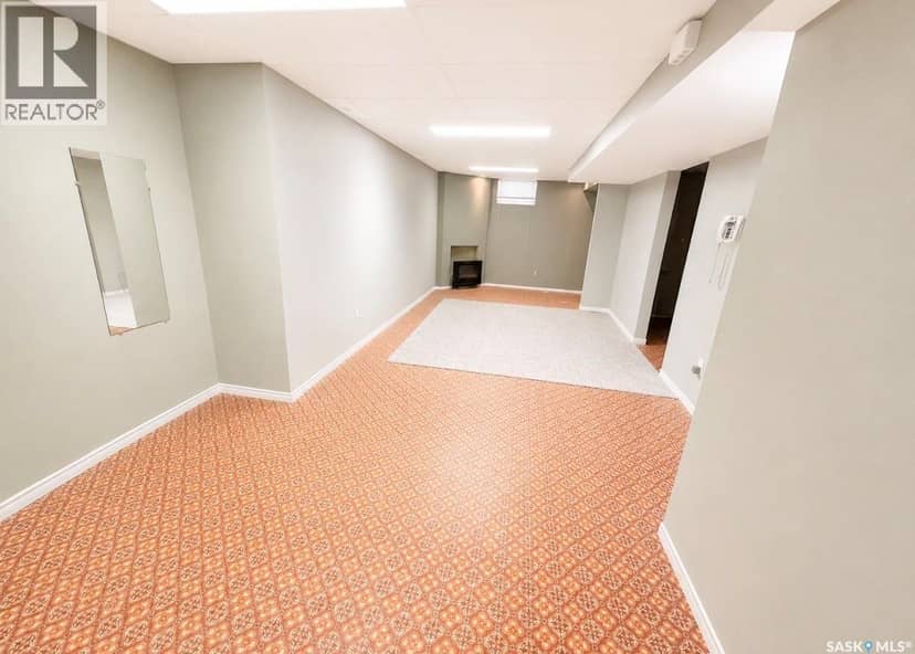 204 Brownlee STREET — photo 14 of 26