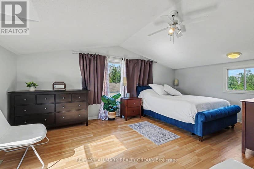 8784 15 Highway — photo 19 of 40