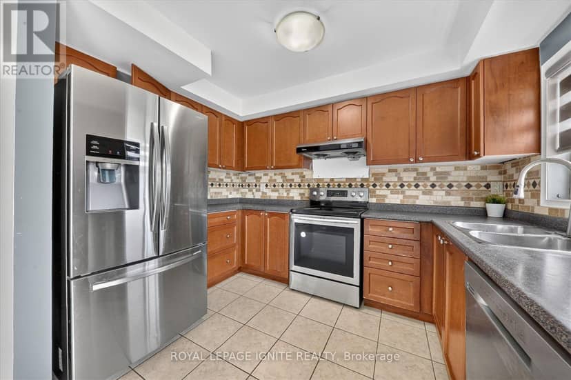 72 Oakins Lane — photo 11 of 33