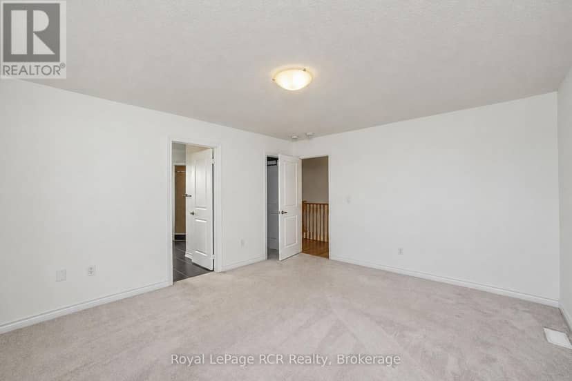 444 Vandusen Avenue — photo 16 of 33