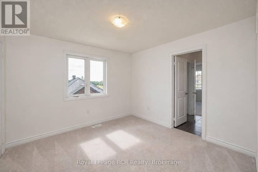 444 Vandusen Avenue — photo 27 of 33