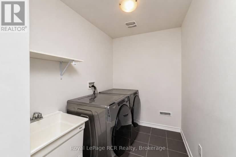 444 Vandusen Avenue — photo 32 of 33