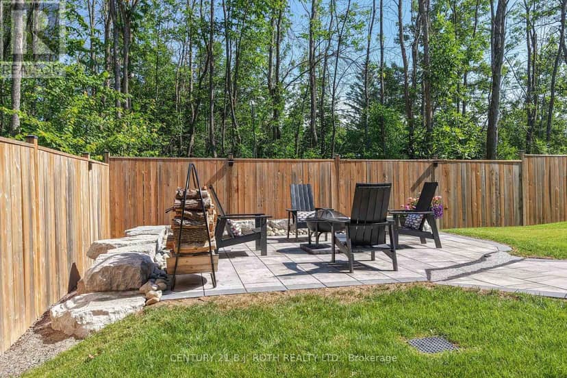 3332 Quetton Street — photo 9 of 40