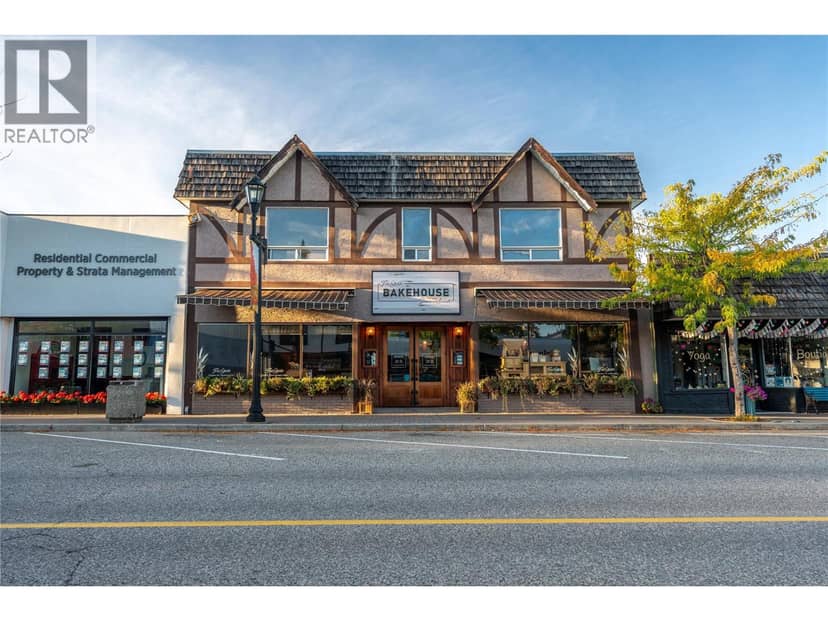 10110 Main Street, Summerland