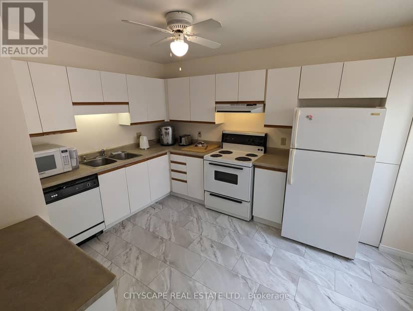 17 - 250 Keats Way — photo 7 of 35