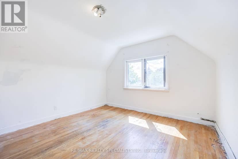 47 Singleton Road — photo 27 of 40